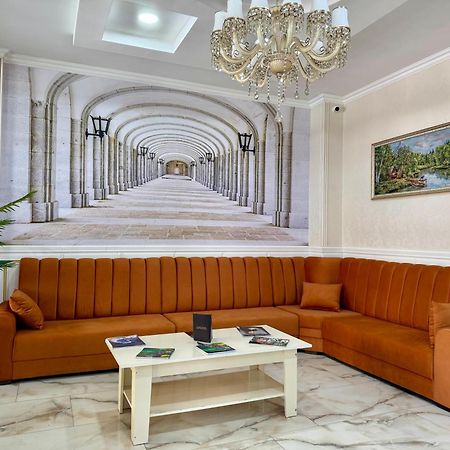 Maris Hotel Baku Bagian luar foto