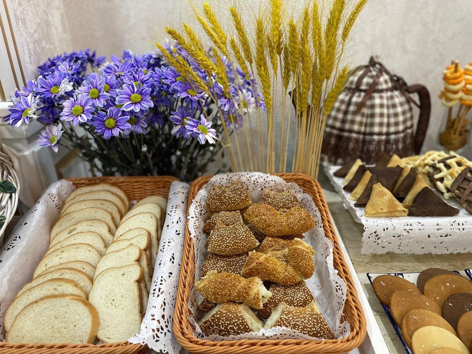 Maris Hotel Baku Bagian luar foto