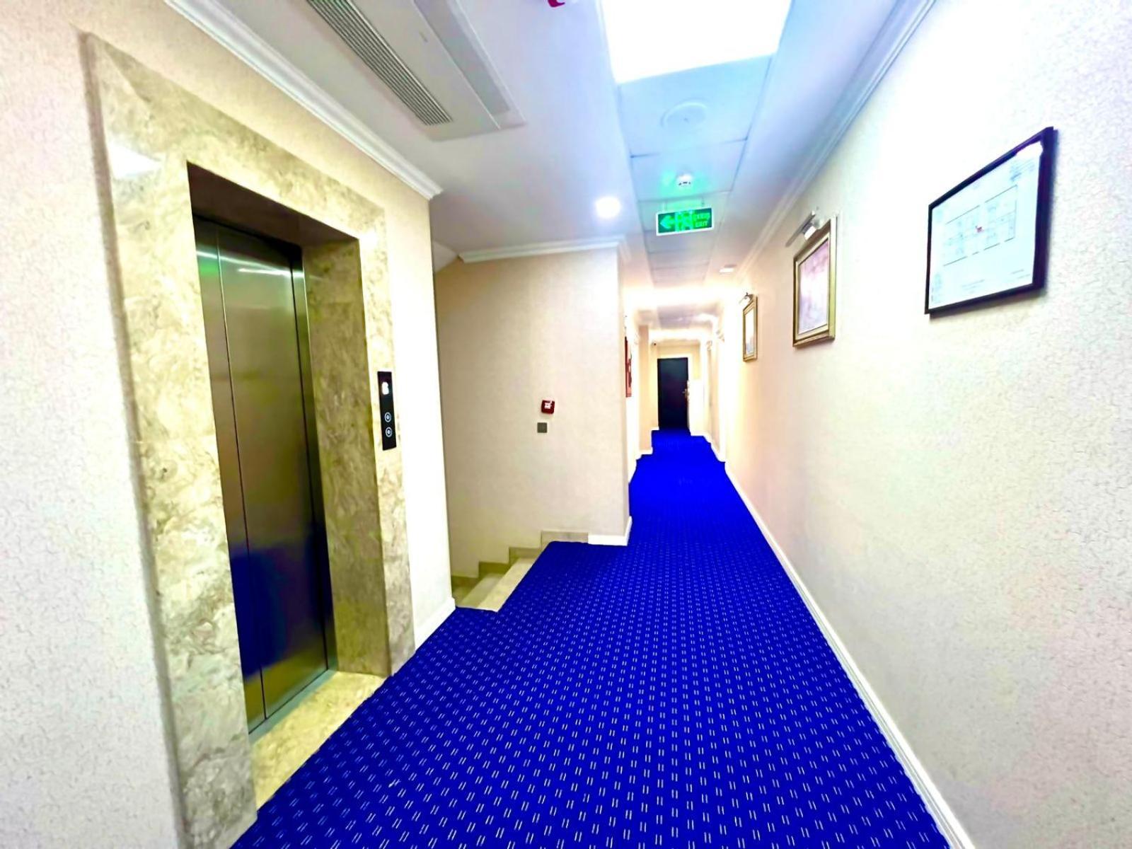 Maris Hotel Baku Bagian luar foto
