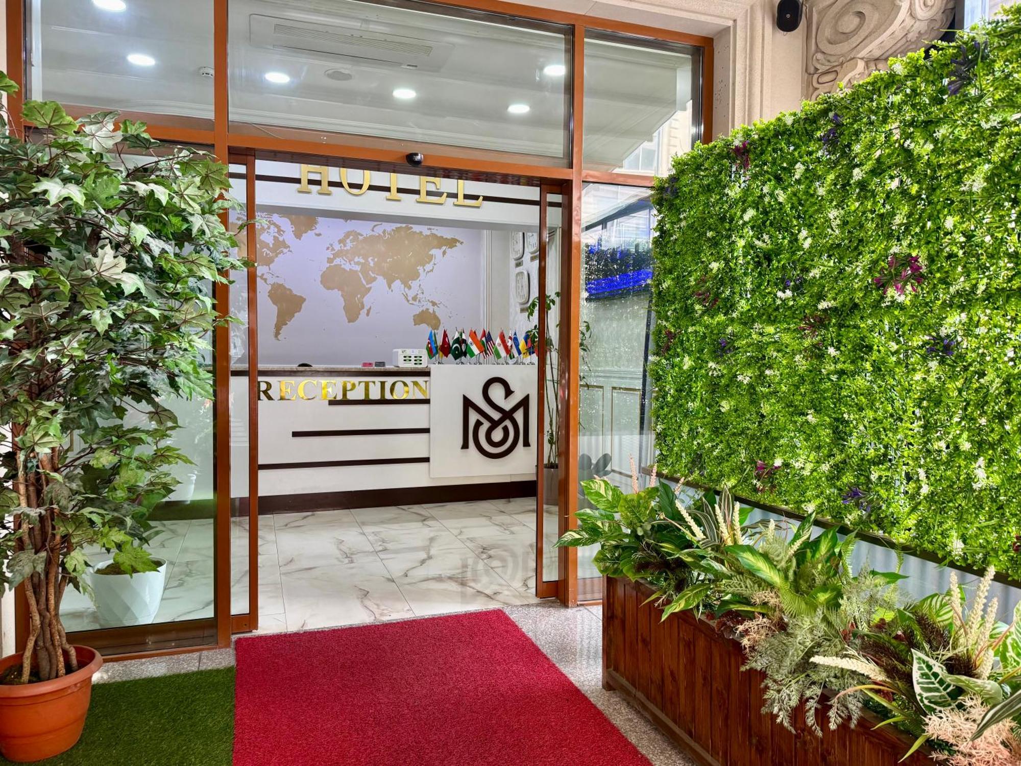 Maris Hotel Baku Bagian luar foto