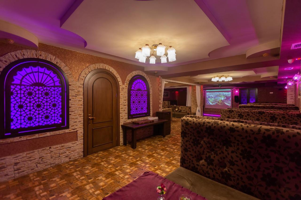 Maris Hotel Baku Bagian luar foto