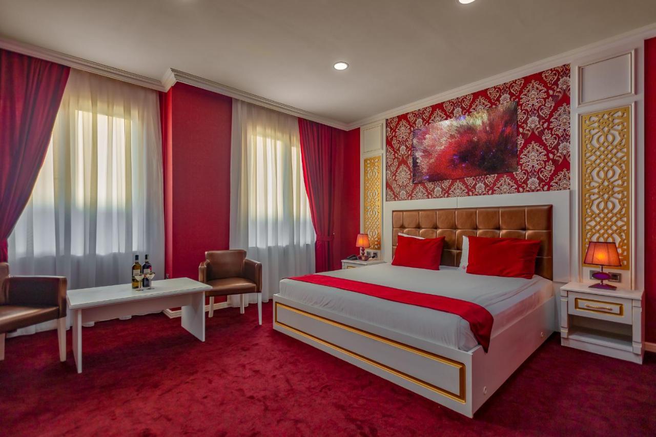 Maris Hotel Baku Bagian luar foto